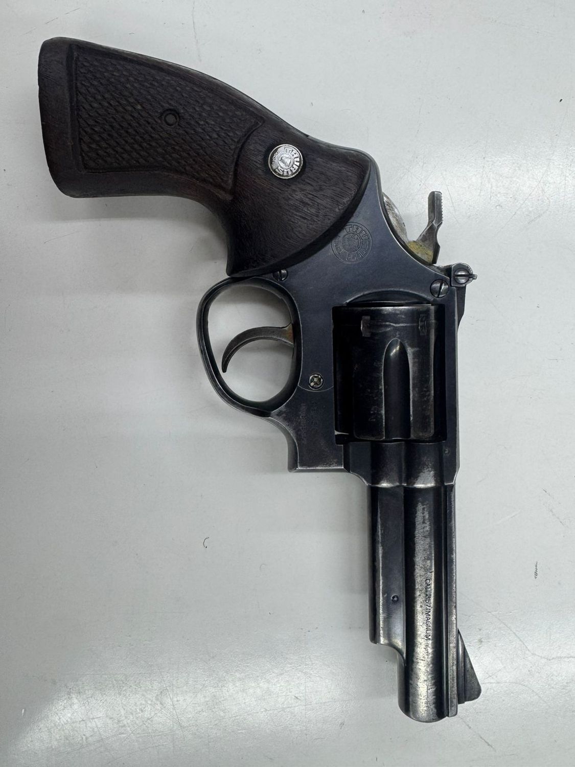 2ND HAND TAURUS .357MAG SN:19450