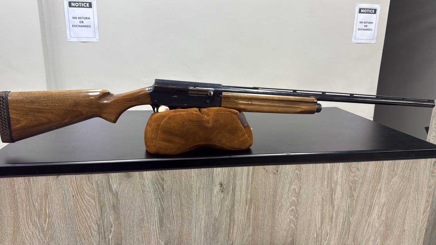 SECOND HAND POINTER 12GA SN-Y76340