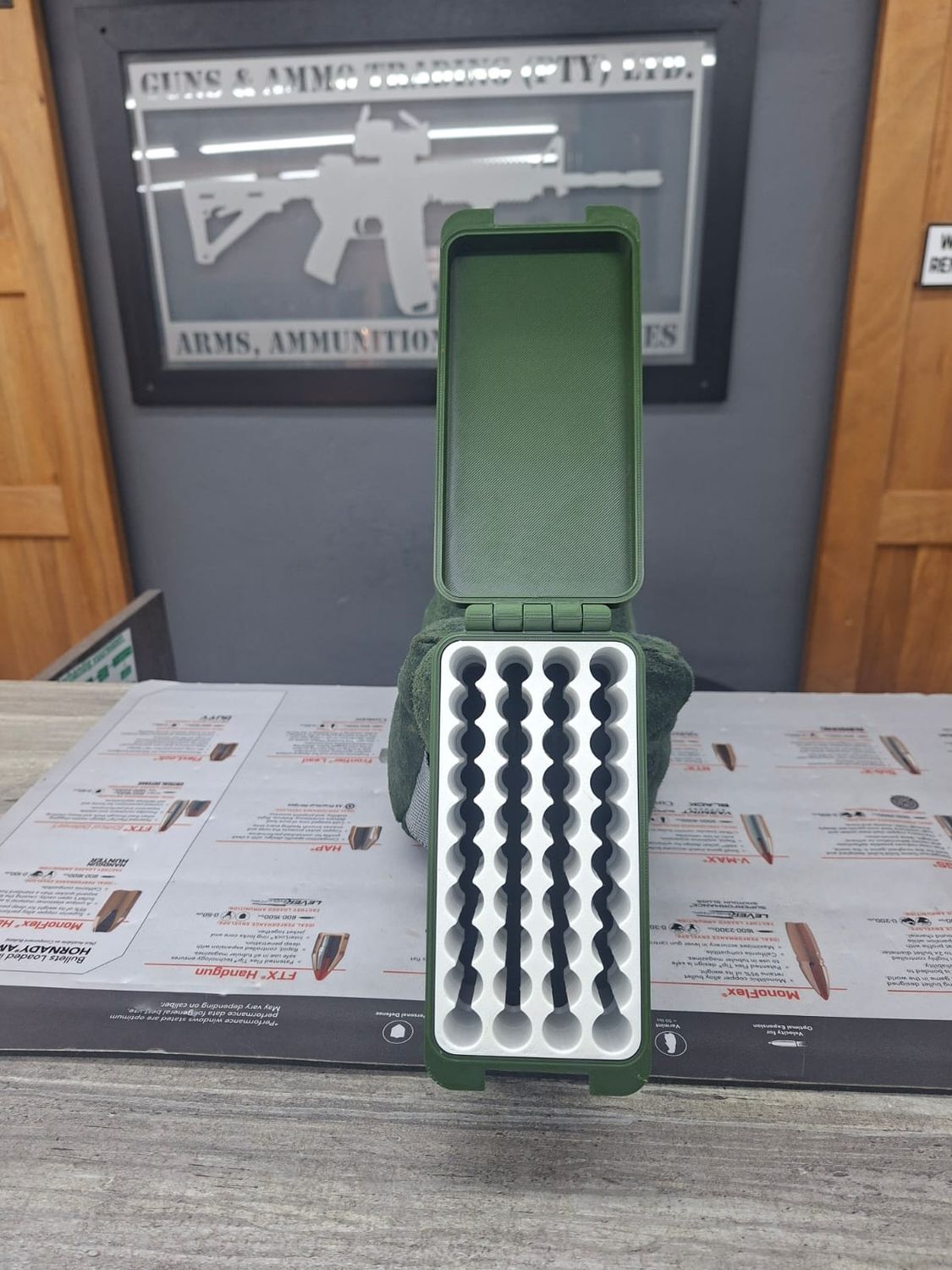 GUNS&amp;AMMO AMMO CASE MAGNUM CALIBER MEDIUM (50)