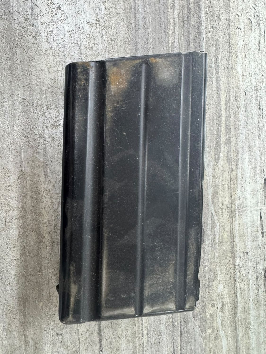 R1 FN MAGAZINE