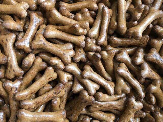 Gravy Bones 900g