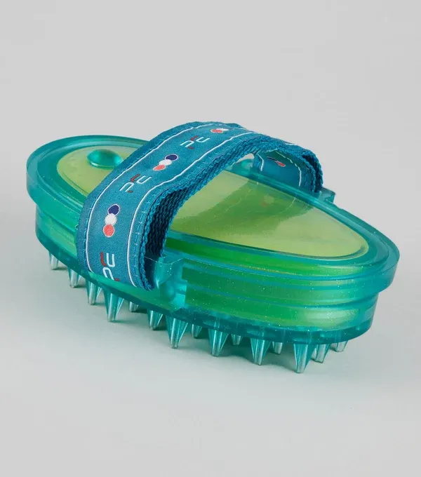 Pe Curry Comb with Integrated Sponge