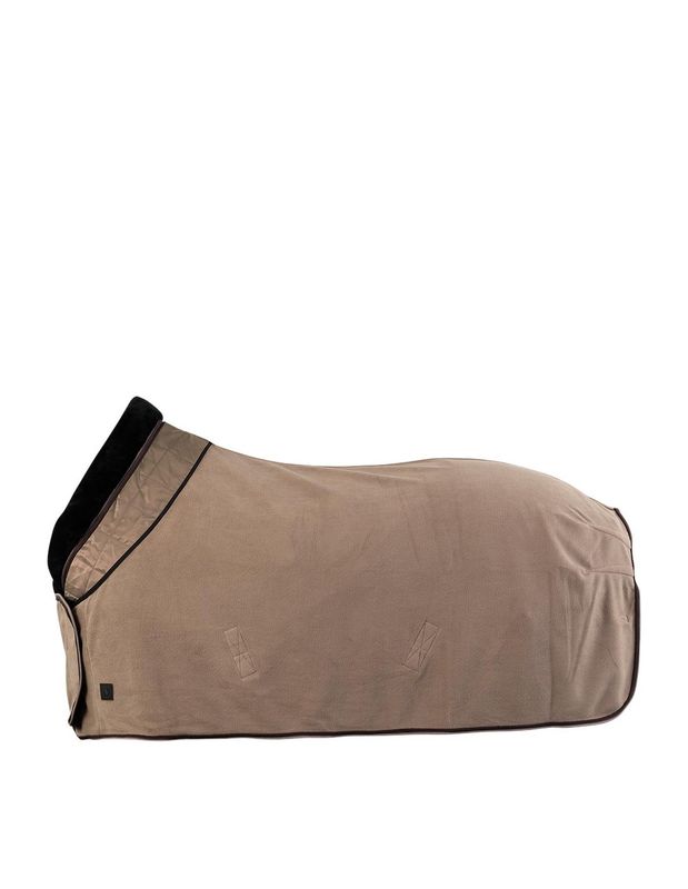 BR Classic luxe Fleece rug Moon Rock