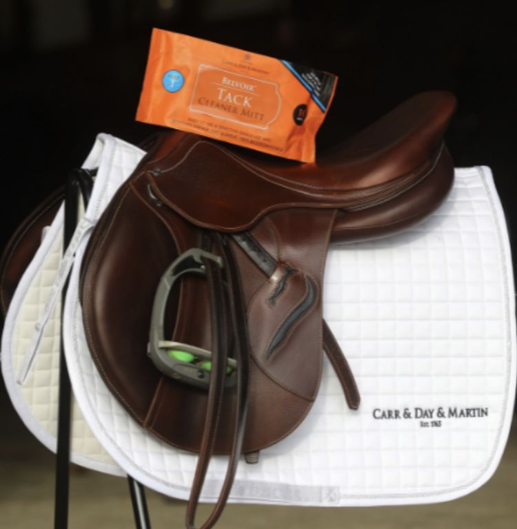 Carr &amp; Day &amp; Martin Tack Cleaner Mitt
