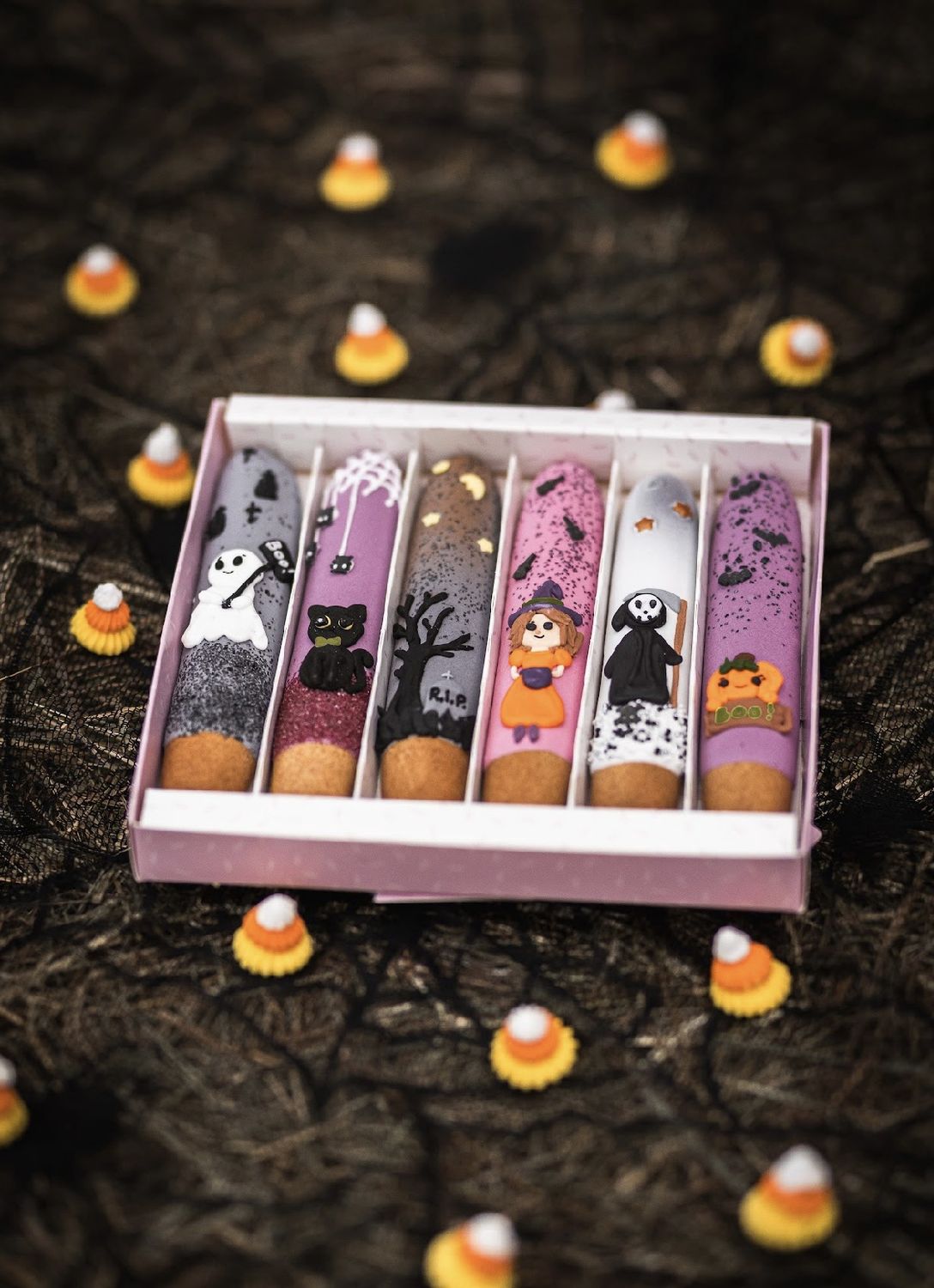 Candy Horse Sticks with icing Halloween