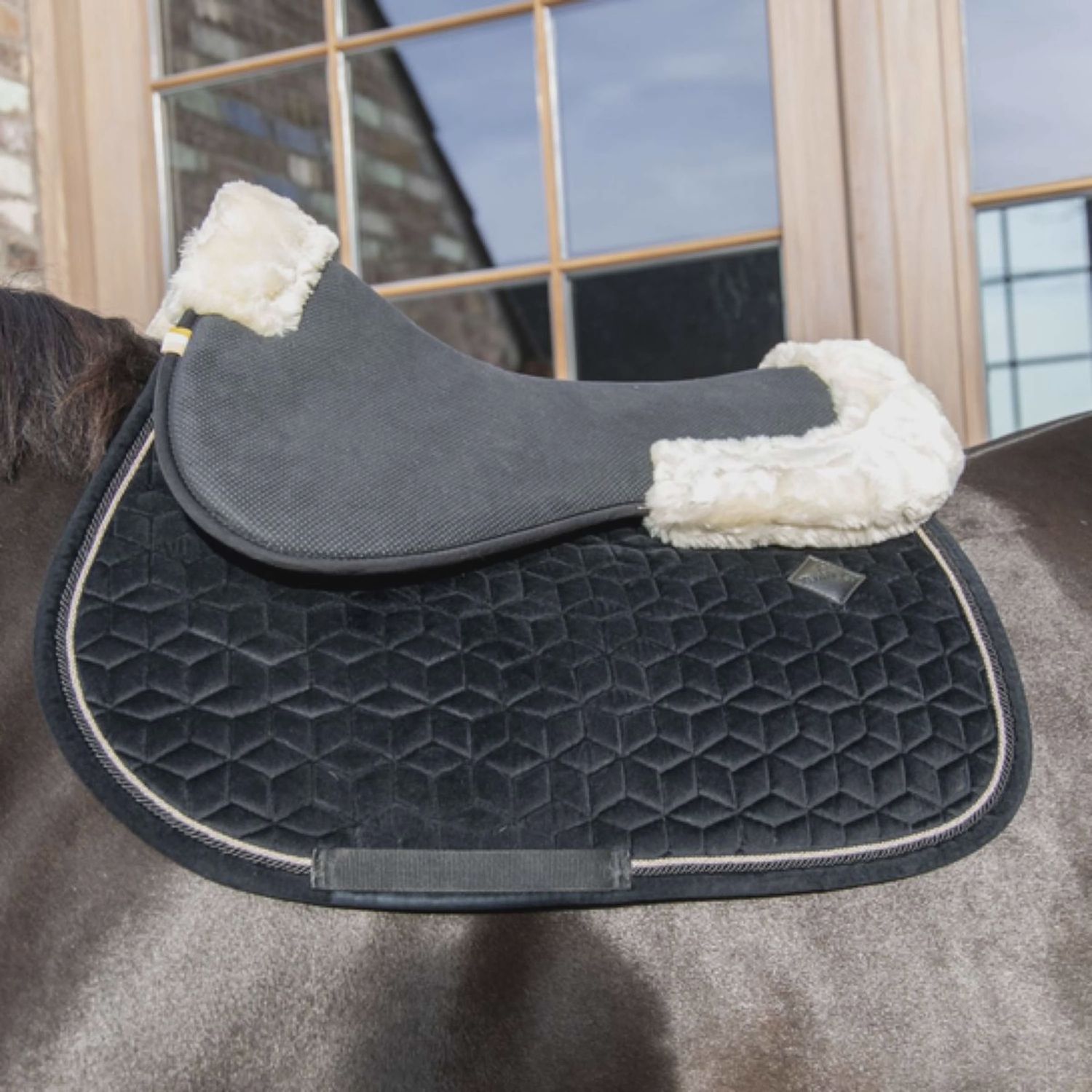 Kentucky sheepskin half pad  absorb
