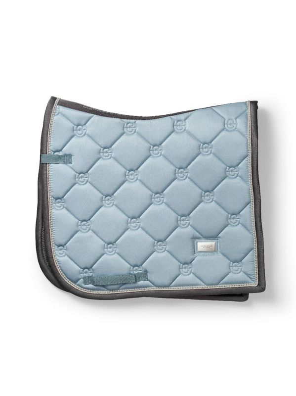 Equestrian Stockholm dressage ice blue pearls