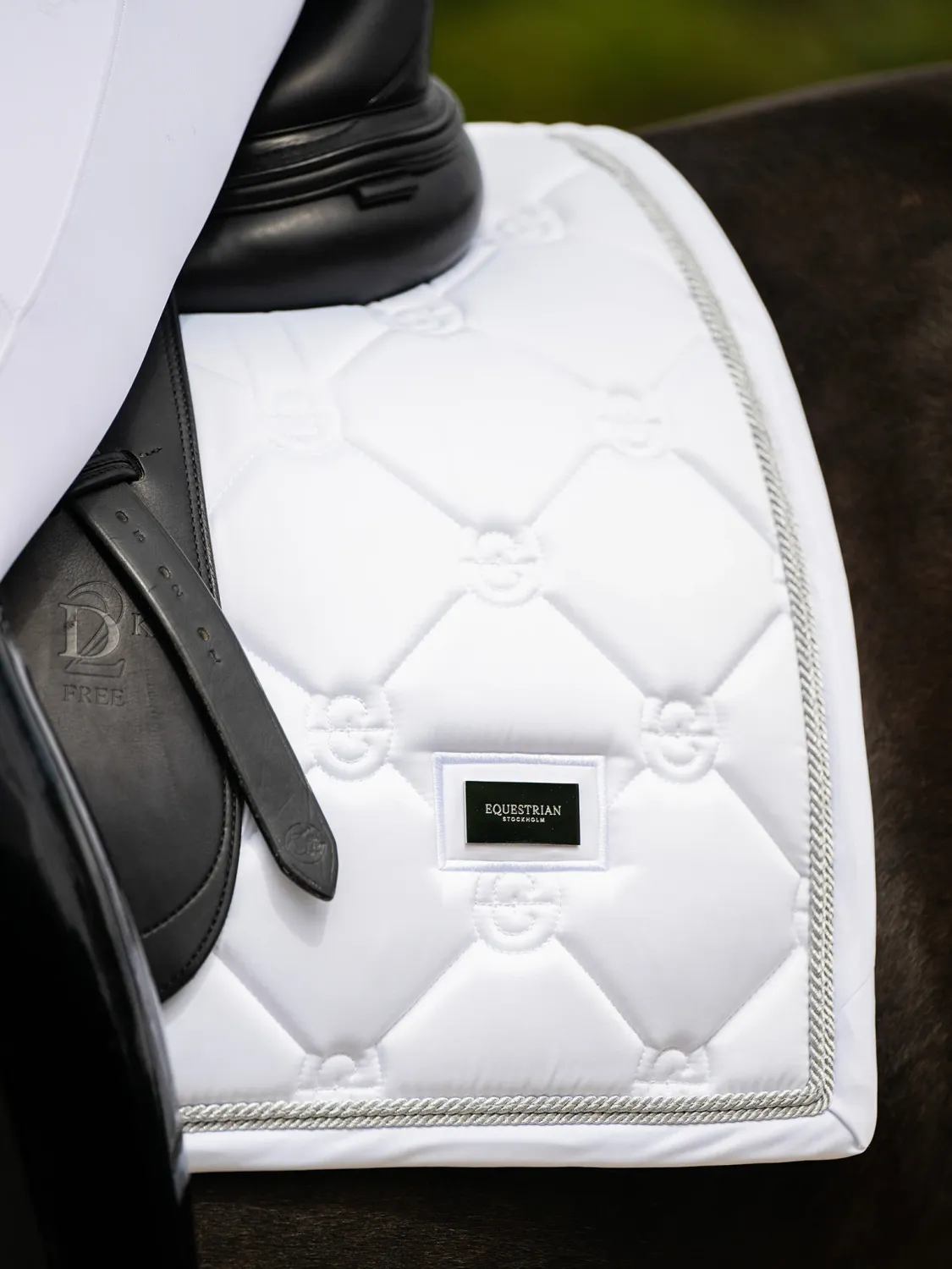 Equestrian Stockholm Dressage Saddle Pad Silver White Perfection