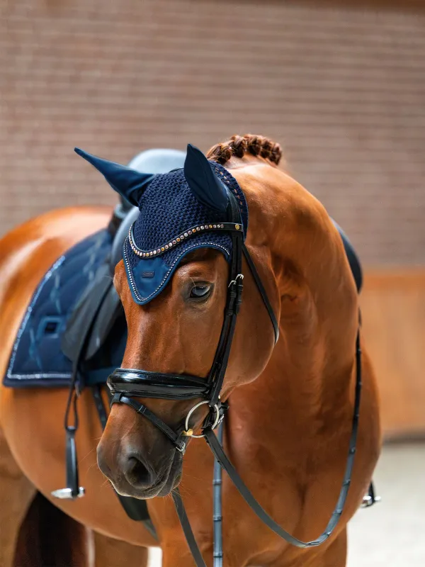 Equestrian Stockholm oornet modern Crystal blue meadow