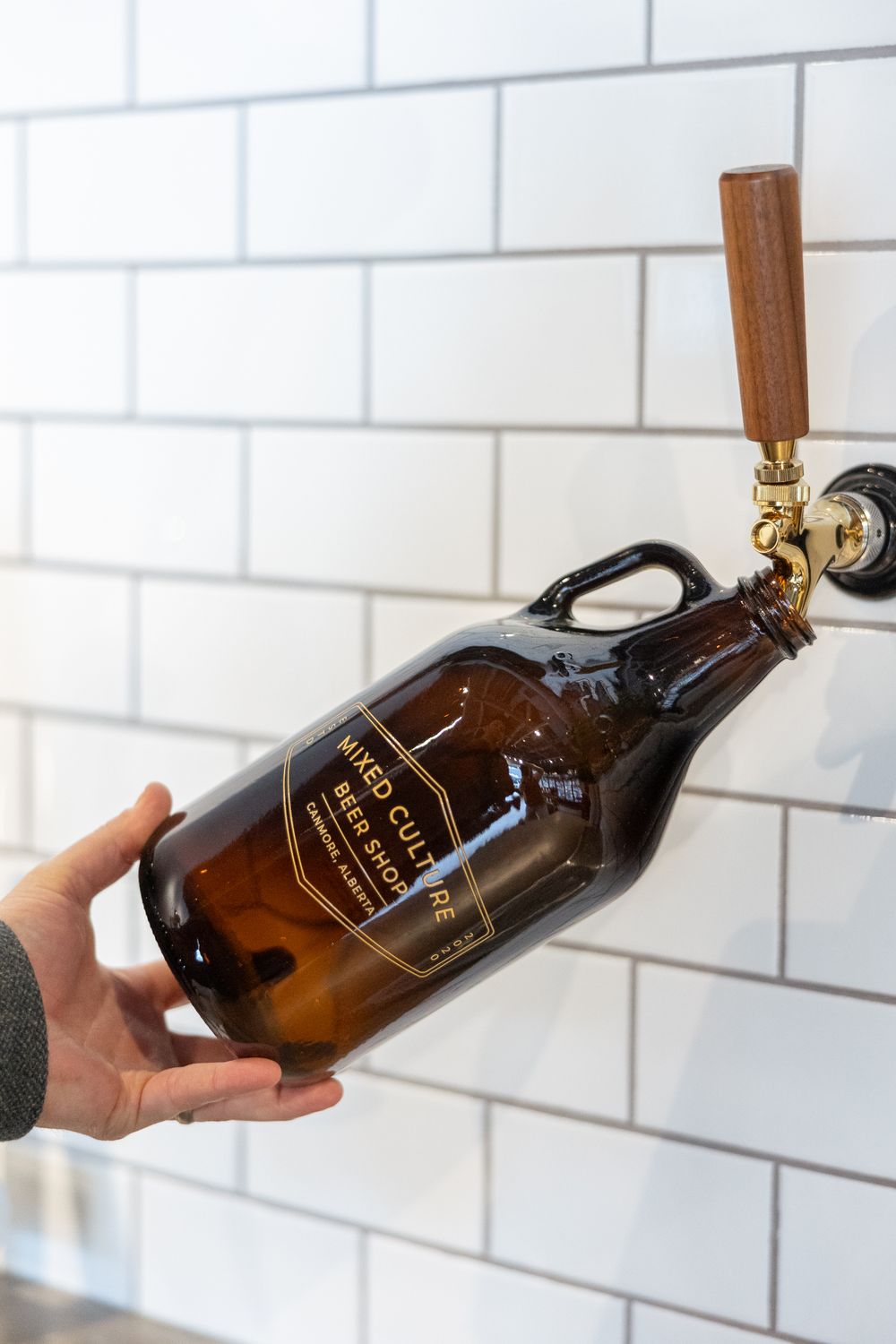 Growler Glass
