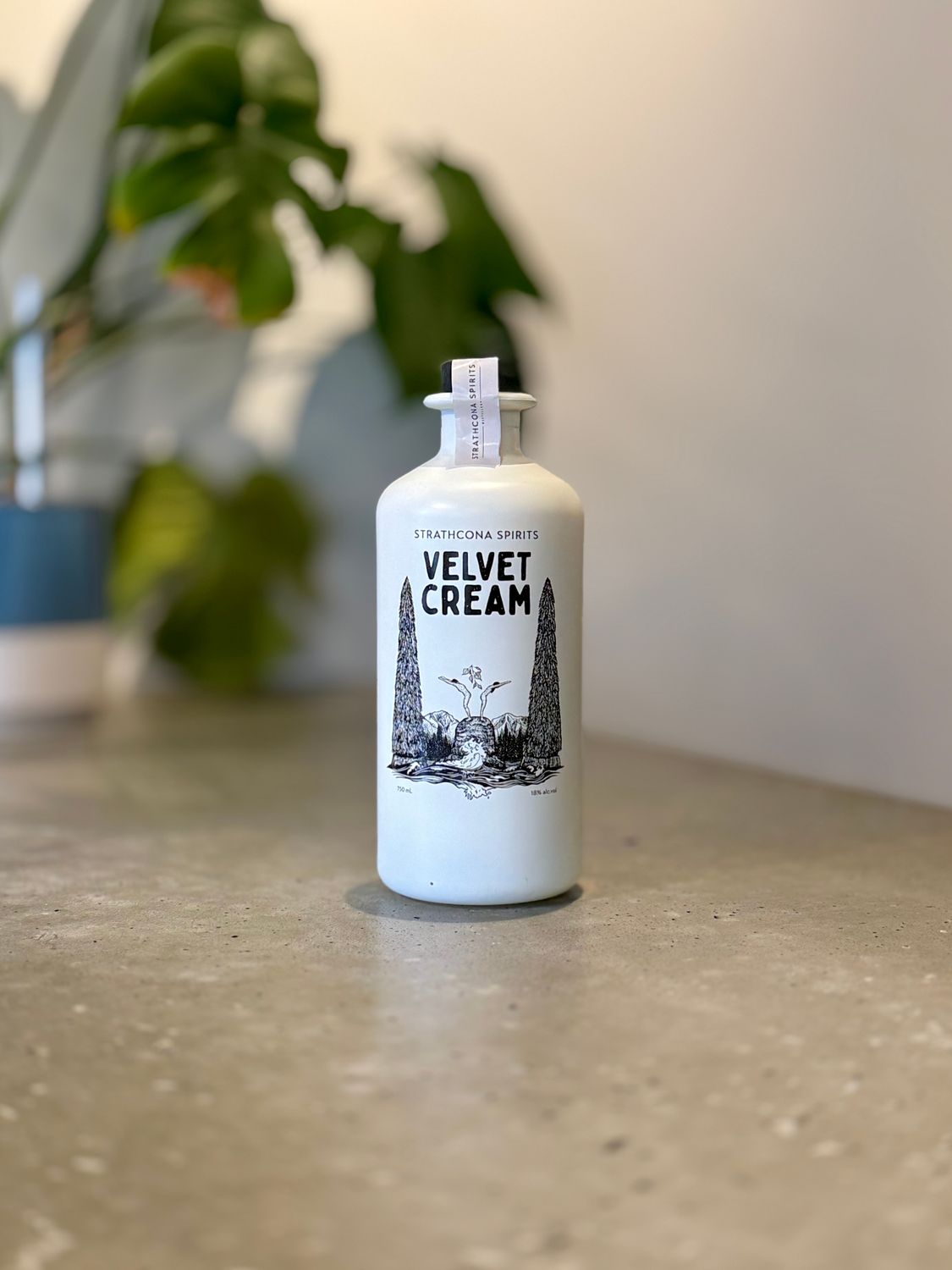 Strathcona Velvet Cream