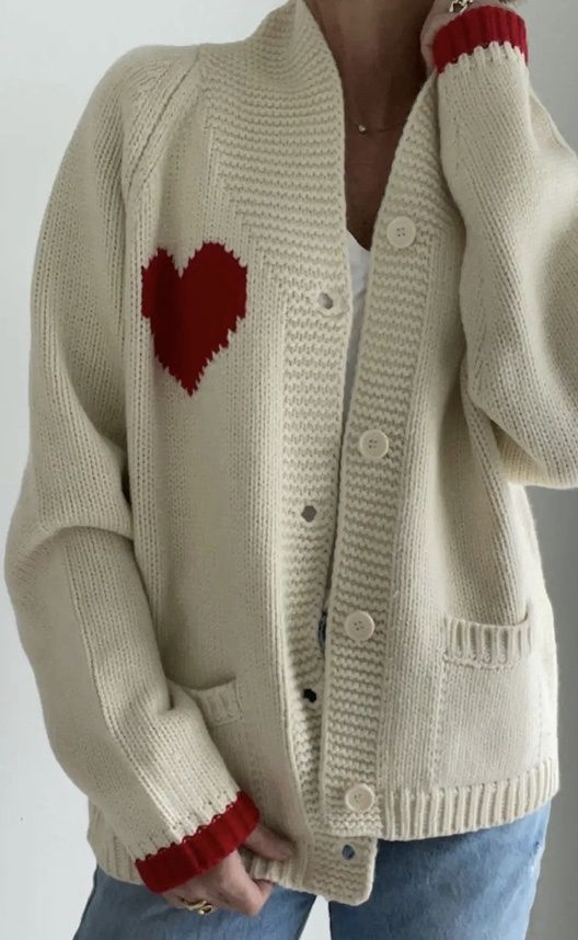 Varsity Chunky Heart Cardigan M/L