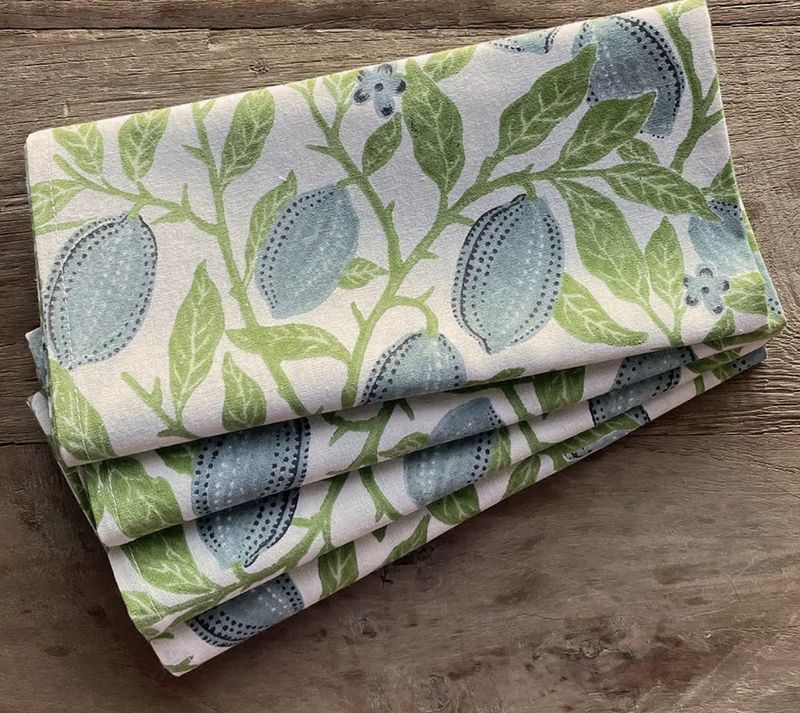 Almafi Napkin - Ivory S/4