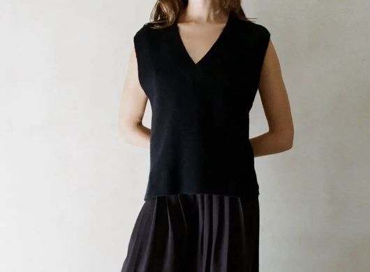 Knit Sweater V-Neck Vest Black