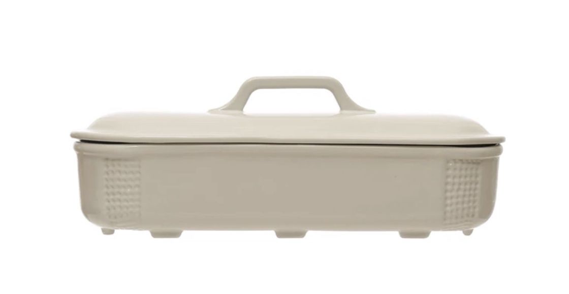 2 Quart Debossed Stoneware Baking Dish w/ Lid, Matte White