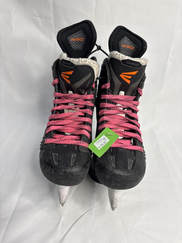 Used Easton Mako Skates Size 4