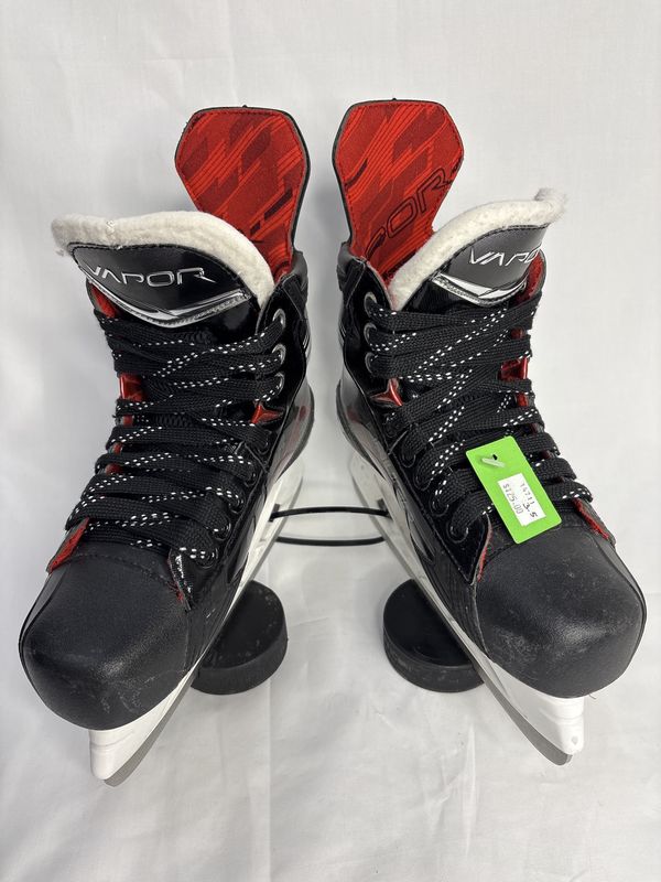 Used Bauer Vapor Select X Skates Size 3.5