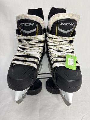 Used CCM 9060 Skates Size 3
