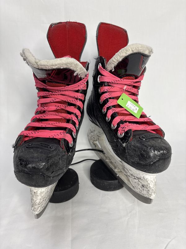 Used Bauer NSX Skates Size 3