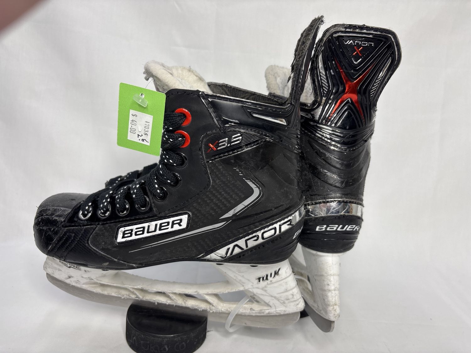 Used Bauer Vapor X 3.5 Skates Size 2.5