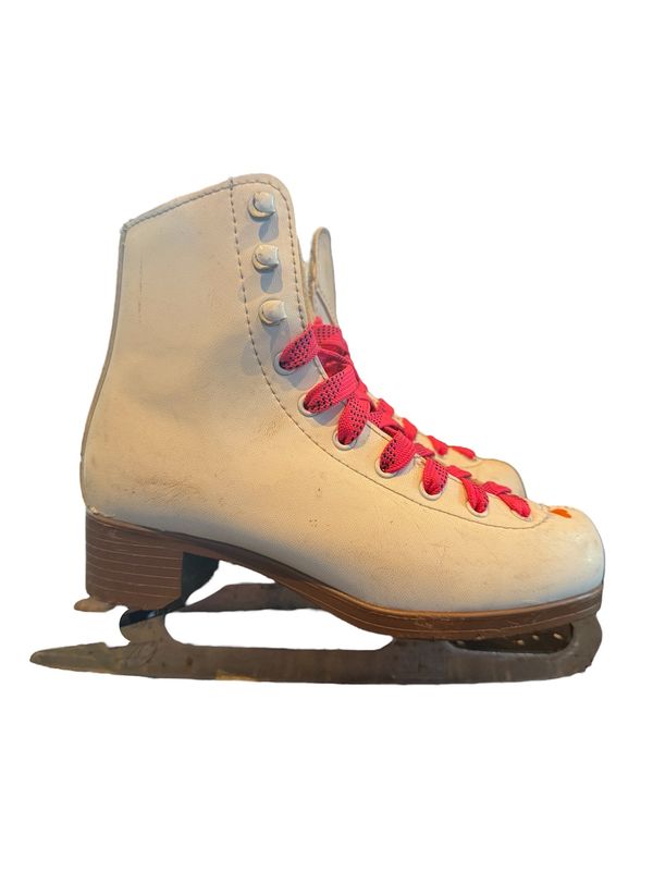 Used Glacier 120 Figure Skates Size 2