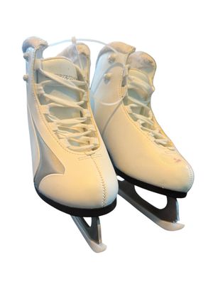 Winnwell Figure Skates Size 3