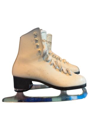 Used Dominion Figure Skates Size 3