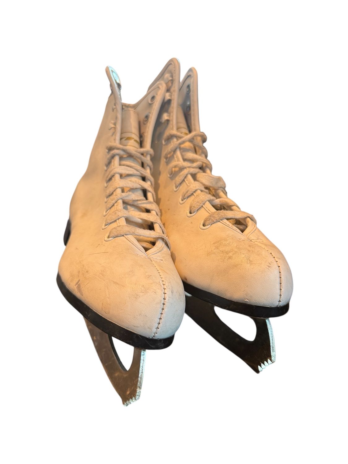 Used Vic Figure Skates Size 4