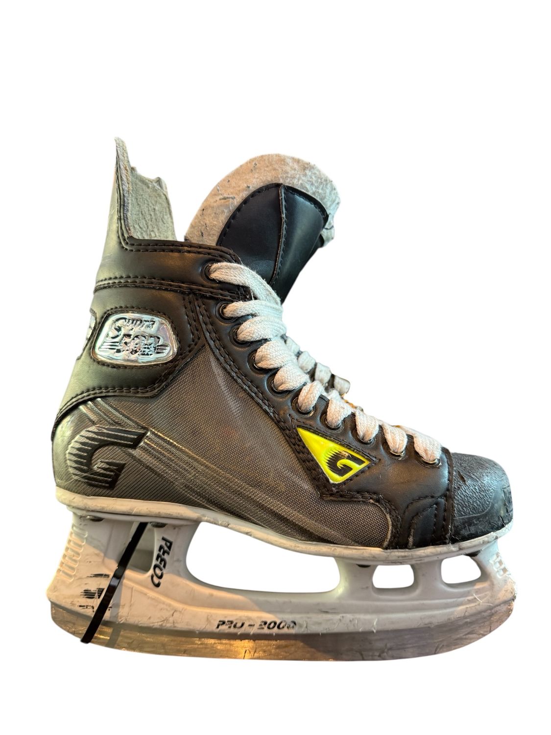 Used Graf Supra 503 Skates Size 3