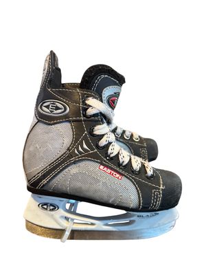 Used Easton Synergy 100 Skates Size 9