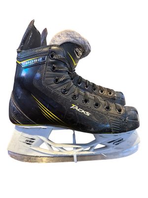 Used CCM Tacks 3052 Skates Size 3