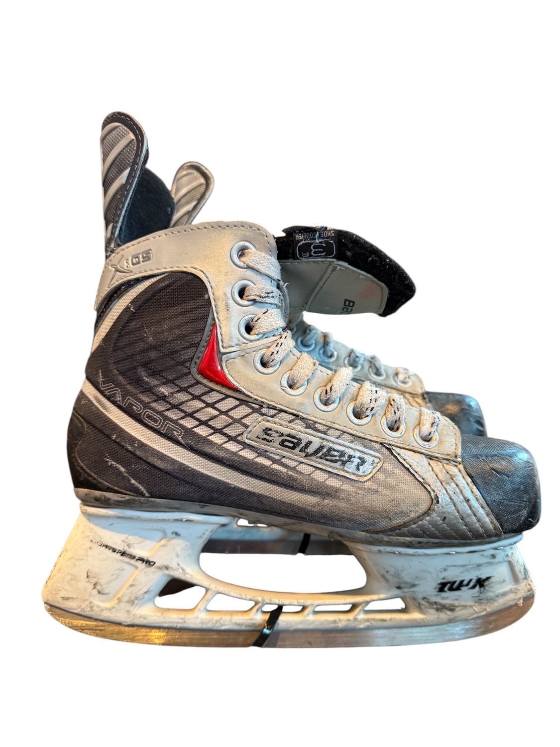 Used Bauer Vapor X:05 Skates Size 3