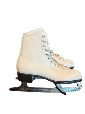 Used CCM Competition Figure Skates Size 2