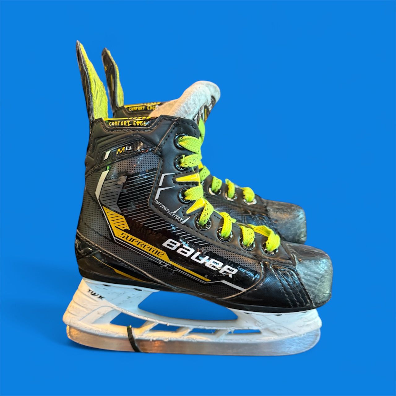 Used Bauer Supreme M4 Skates Size Y12.5