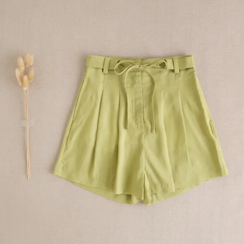 Groene short