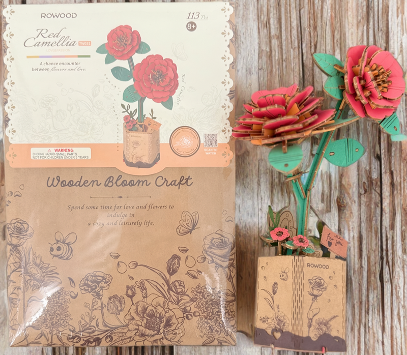 Wooden bloom craft &#39;roos&#39;