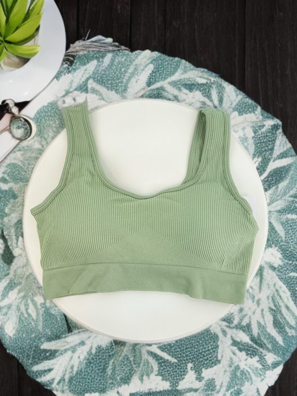 Groene sporttop
