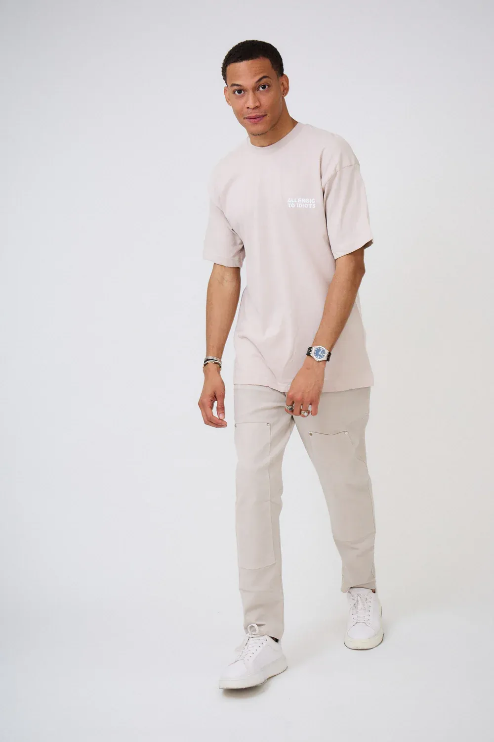 “Allergic to Idiots” Statement T-shirt – Beige