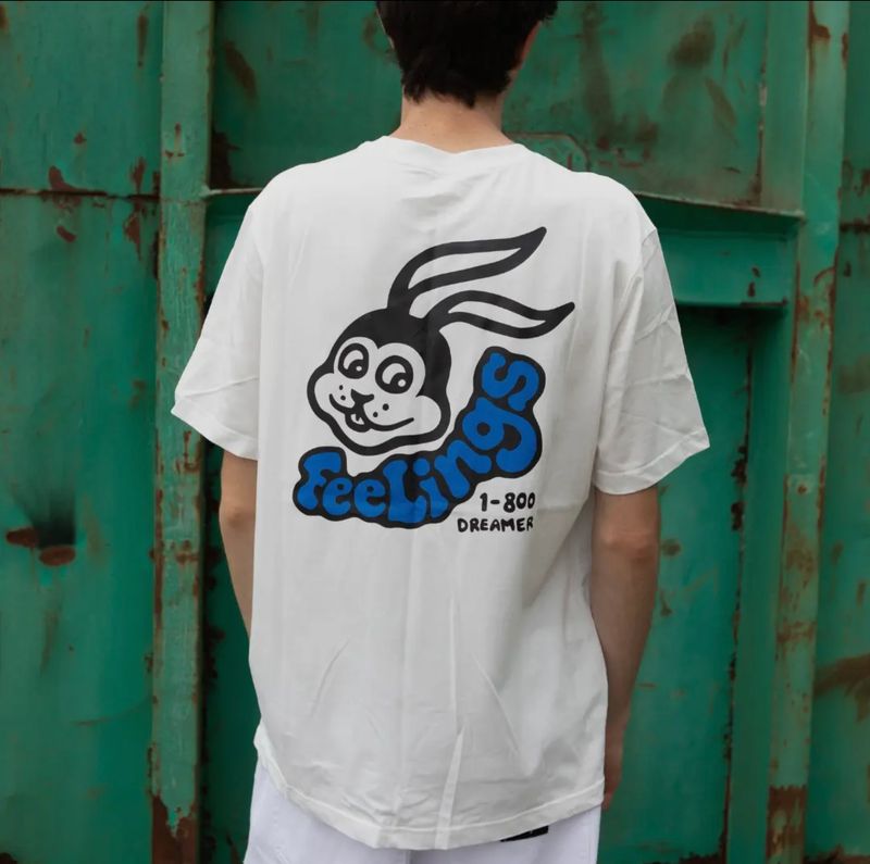 Witte T-shirt met konijnenprint Feelings