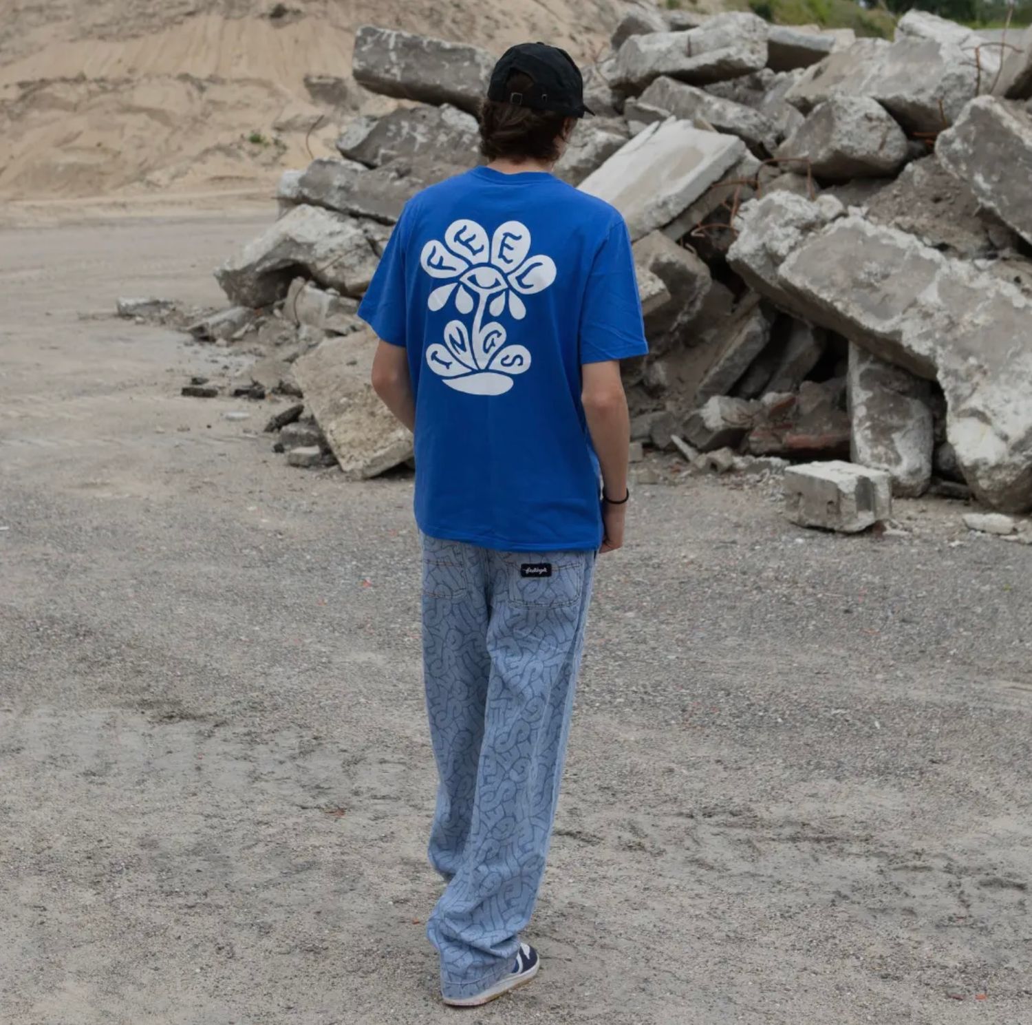 Blauwe T-shirt Flower - Feelings