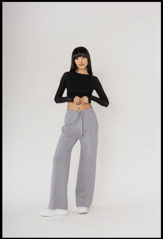 Gray knitted pants