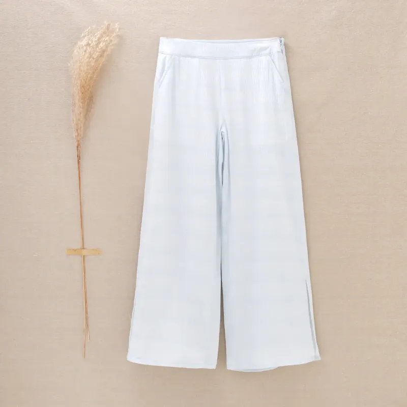 Pastel blauwe broek, feestcollectie