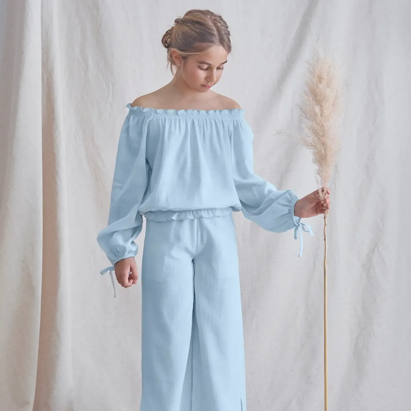 Pastel blauwe broek, feestcollectie