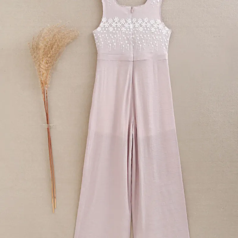 Zacht Roze jumpsuit, feestcollectie