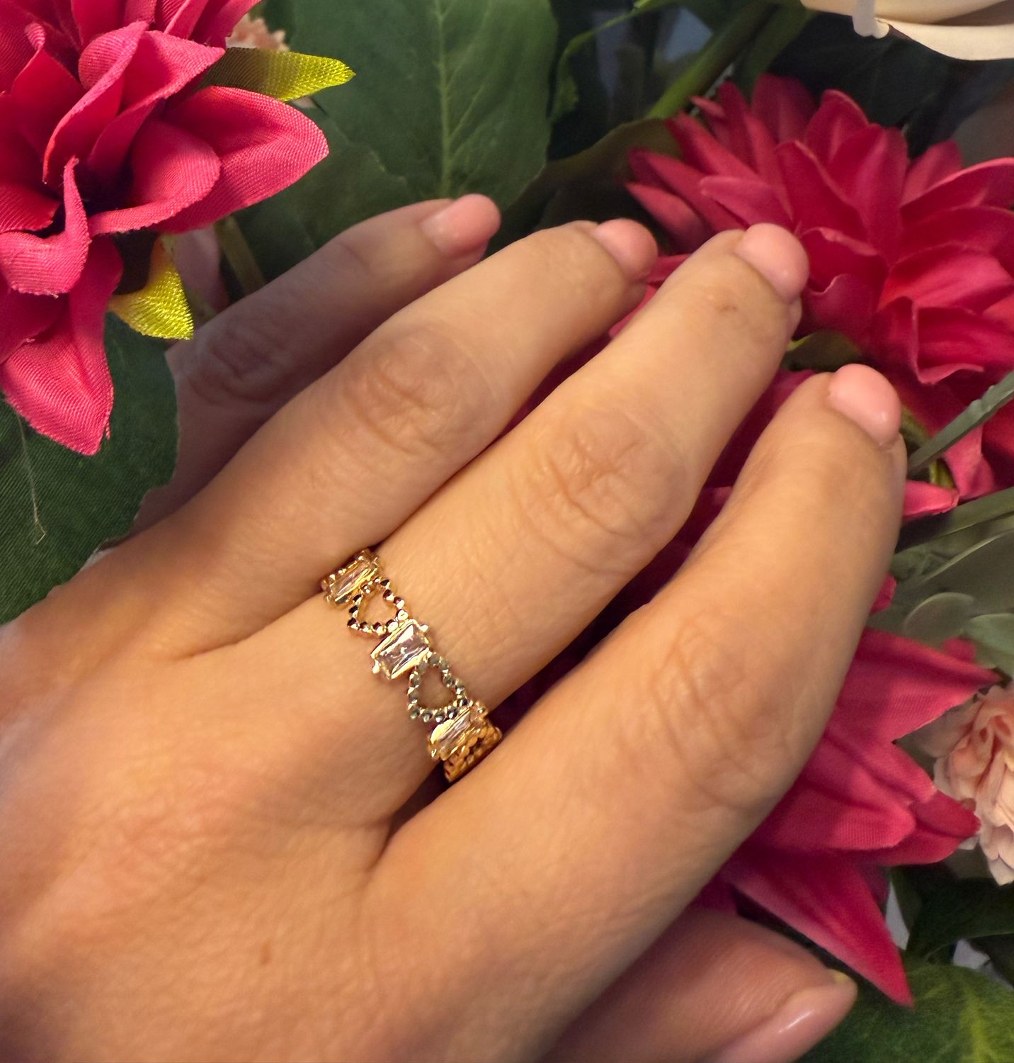 Amour Spark Ring