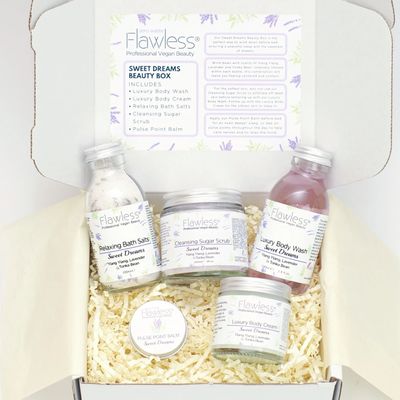 Flawless Sweet Dreams Beauty Gift Set