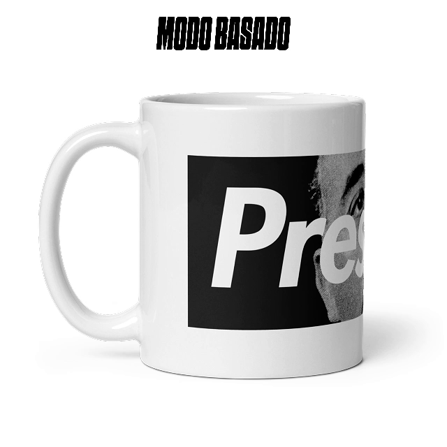 Taza blanca &quot;Presente Franco&quot;