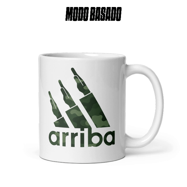 Taza blanca &quot;arriba&quot; camuflaje