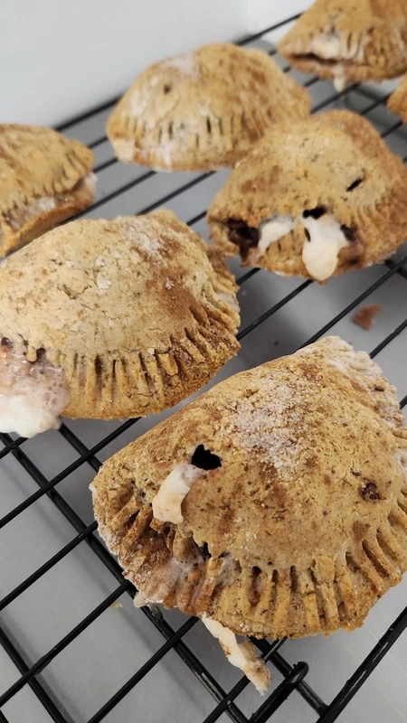 S&#39;mores Poptarts [GF + V]