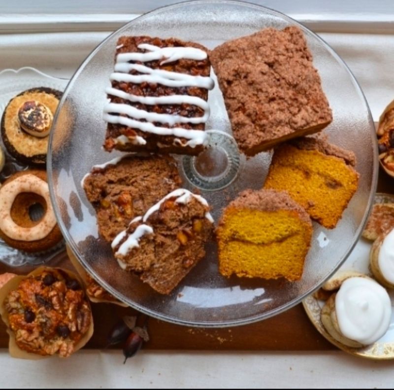Apple Pie Loaf & Pumpkin Crumb Cake Loaf Apple Pie Loaf & Pumpkin Crumb Cake Loaf